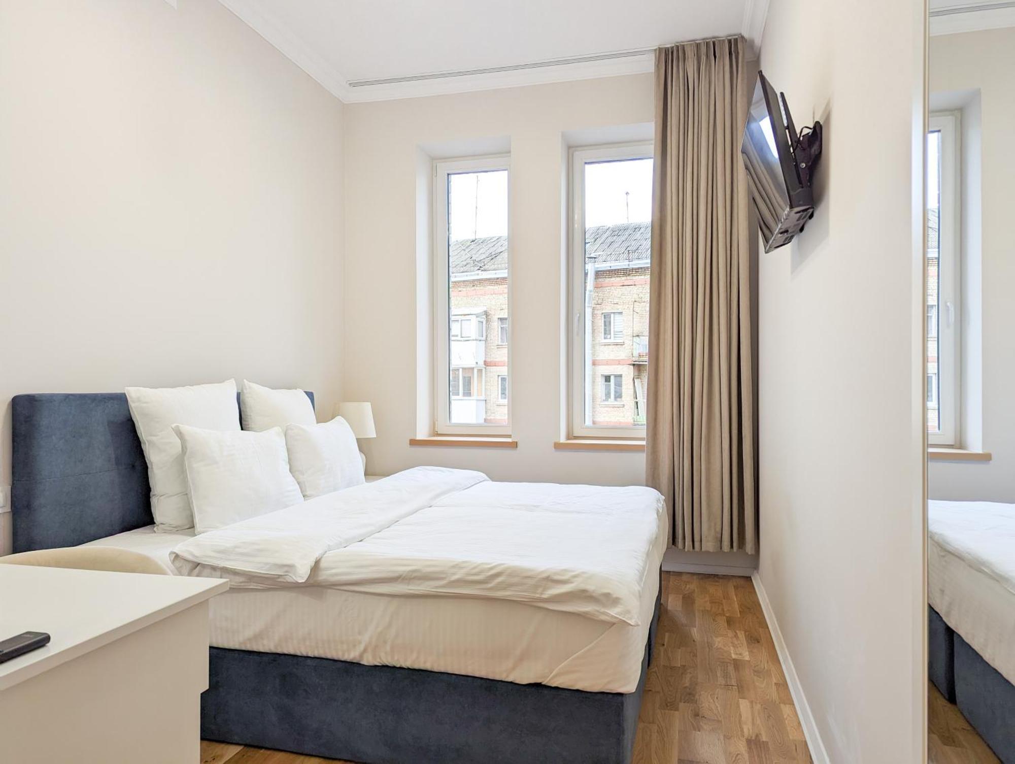 Kyiv Honchara Hotel Экстерьер фото